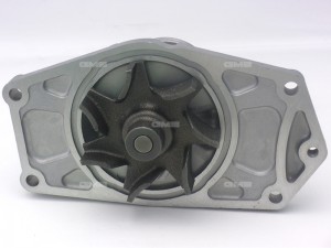 помпа!\ Chevrolet Tracker 2.0 99-04, Suzuki Aerio/Esteem/SX4 1.8/2.0/2.3 99-09 GWM-65A GMB