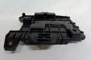 Площадка крепления АКБ Hyundai Solaris 1 2011-2014 OEM0002AKB OEMPARTS