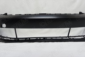 Бампер передний Volkswagen Jetta 6 2015-2020, без омывателей, без парктроников OEM0082 OEMPARTS