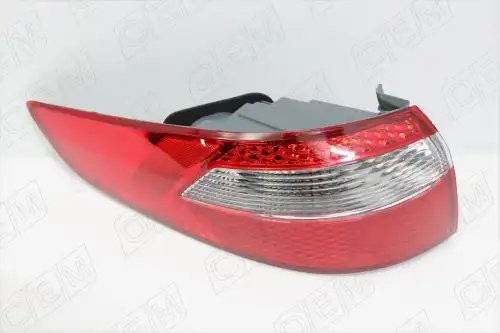 Фонарь левый внешний Kia Rio 3 QB седан, 2011-2015 OEM0181FONL OEMPARTS