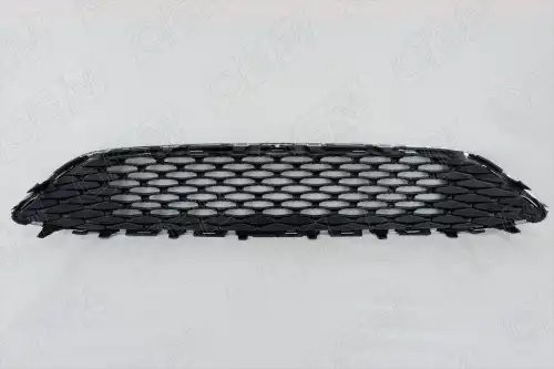 Решетка радиатора Ford Focus 3 2015-нв OEM3087 OEMPARTS