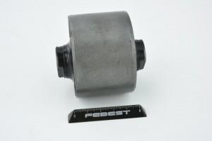 Сайлентблок задн подвески CHEVROLET EPICA (V200/250) 2003-2015 CHAB-003 CHAB-003 FEBEST