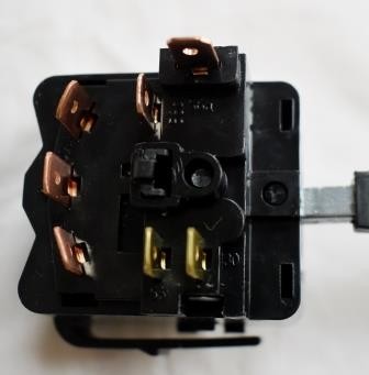 Переключатель подрулевой ВАЗ-2108,М-2141 указателей поворота CARTRONIC CRTR0103711 CARTRONIC