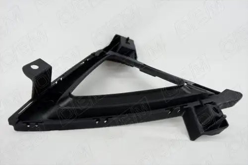 Окантовка противотуманной фары правая Kia Rio 4 FB седан, 2020-нв, ДХО OEM1524R OEMPARTS