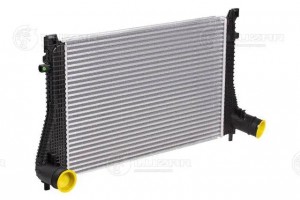 Радиатор интеркулера (ОНВ) для а/м Skoda Octavia A7 (13-)/VW Golf VII (12-) 1.8T LRIC1857 LUZAR