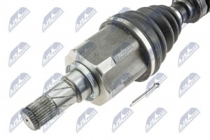 привод левый!\ Nissan X-Trail 2.0/2.2Di/2.2dCi 01> NPWNS060 NTY