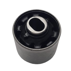 Сайлентблок NISSAN Pathfinder 2004 ~ 2015 / Armada 2003 ~ / Navara 2010 ~ / Tita GV0680 CTR