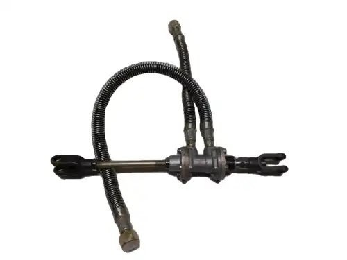 Клапан МАЗ включения привода сцепления со шлангами 300мм БААЗ 5336160273810 BAAZ