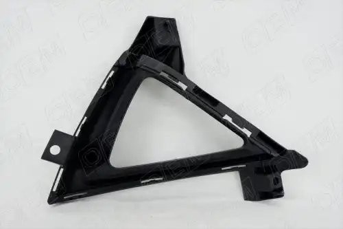 Окантовка противотуманной фары правая Kia Rio 4 FB седан, 2020-нв, ДХО OEM1524R OEMPARTS