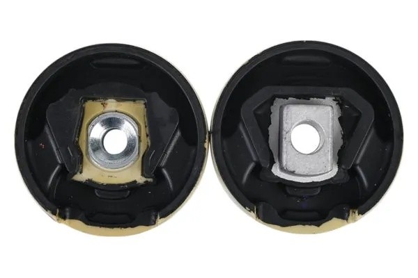 к-кт подушек ДВС! 2шт.\ Audi A3/TT, VW Golf VII 12> 72-22328-SX STELLOX