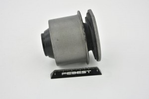 Сайлентблок задн подвески TOYOTA AVENSIS ADT25#/AZT25#/CDT250 2003-2008 TAB-204 TAB-204 FEBEST