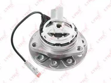 Ступица OPEL Astra H,Zafira (04-) передняя с подшипником LYNX WH-1314 LYNXAUTO