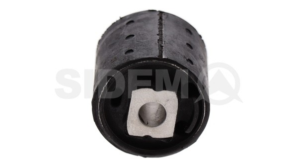 сайлентблок зад. балки!\ BMW Е32/Е34 all 86-95 821704 SIDEM