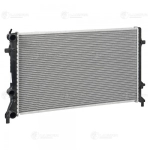 Радиатор VW Jetta (11-) охлаждения двигателя LUZAR LRC 1817 LUZAR