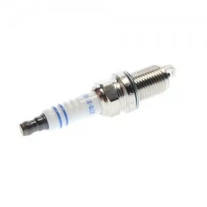 Свеча зажигания DAEWOO Matiz (98-)(0.8/1.0) RENAULT Clio,Megane HONDA KAWASAKI ( 370-31-022 MEGA POWER