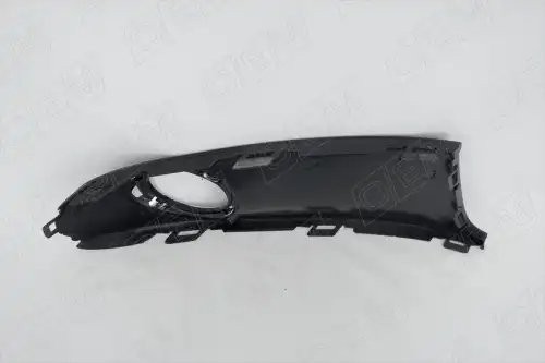 Окантовка противотуманной фары левая Volkswagen Polo sedan 5 2010-2015, под хром OEM1320L OEMPARTS