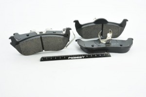 Колодки задние NISSAN ARMADA TA60/INFINITI QX56 (JA60) 2003- 0201-JA60R 0201-JA60R FEBEST