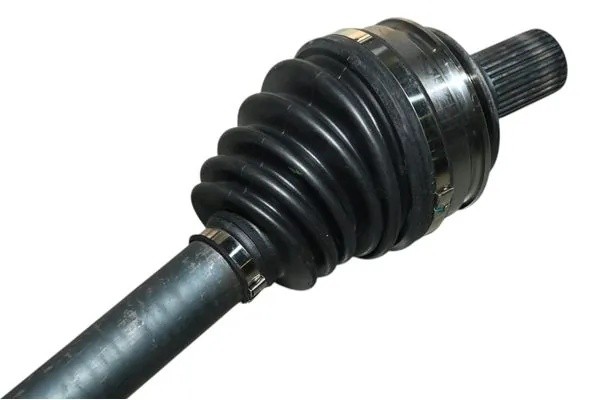 привод правый! 520mm, 36201\ MB W204 07-14 1582328SX STELLOX