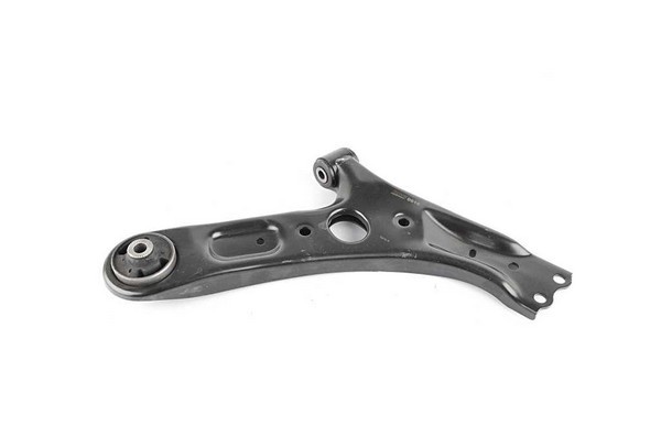 Рычаг подвески HYUNDAI i30 KIA Ceed (12-) передней правый BSG BSG 40-315-028 BSG