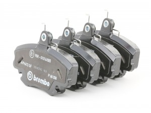 Колодки тормозные (с датчиком) P68008 P68008 BREMBO