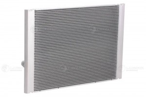 Радиатор охл. для а/м BMW 5 (E60/E61) (03-) G AT (штуцер слева) LRc26109 LRC26109 LUZAR