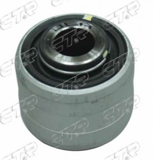 Сайлентблок HYUNDAI ELANTRA/i30 03-11, CARNIVAL 06-, KIA CEE'D 06-12 (нов арт CB CBKH-41 CTR