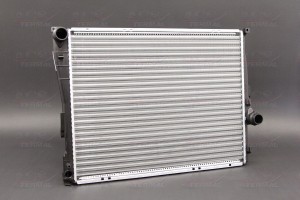 BMW 3-E46 98> 580x445 / АКПП 500782 TERMAL