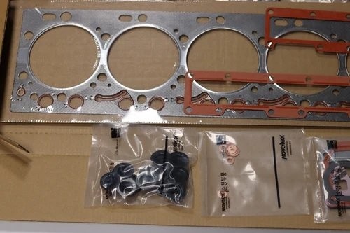 Прокладка двигателя КАМАЗ-6520-19 дв.CUMMINS ISLe верхний комплект MOVELEX 4089758MX MOVELEX