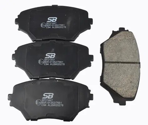 Колодки тормозные передние TOYOTA RAV4 II 00-06 BP21447 BP21447 SB NAGAMOCHI