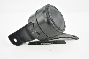 Подушка двигателя правая TM-063 TM-063 FEBEST