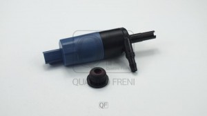насос стекломывателя!\ Citroen C3/C4/C8, Peugeot 307, Dacia Logan 00> QF00N00064 QUATTRO FRENI