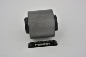 Сайлентблок задней тяги TAB-293 FEBEST