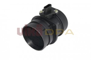 Датчик массового расхода воздуха VW Golf,Passat,Tiguan SKODA Octavia,Yeti (09-)  19060962101 VIKA