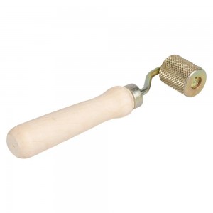 Валик прикаточный для проклейки салона 27х32х195 мм "AIRLINE" Г-образный ADRP003 AIRLINE