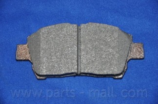 Колодки тормозные передние TOYOTA COROLLA/PRIUS/YARIS 1.0-1.6 99-PKF-003 PKF-003 PMC PARTS MALL