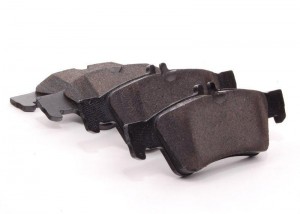Колодки тормозные MERCEDES (W211,W212,W220,W221,R230) задние (4шт.) ОЕ A0044204420 MERCEDES BENZ