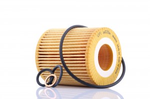 Фильтр масляный BMW 1 E87, 3 E46/90, 5 E60, X1 E84, X3 E83 1.6-2.0i 25.028.00 25.028.00 UFI