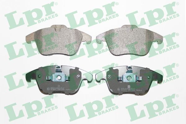 Комплект тормозных колодок 05P1486 05P1486 LPR