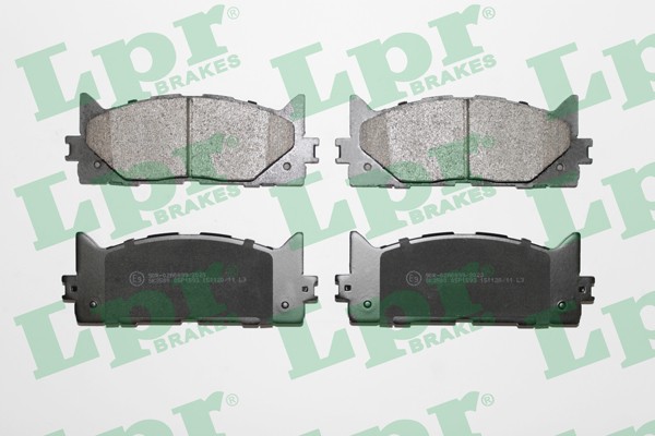 Комплект тормозных колодок 05P1593 05P1593 LPR