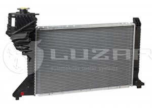 Радиатор MERCEDES Sprinter (00-) охлаждения двигателя LUZAR LRC1550 LUZAR