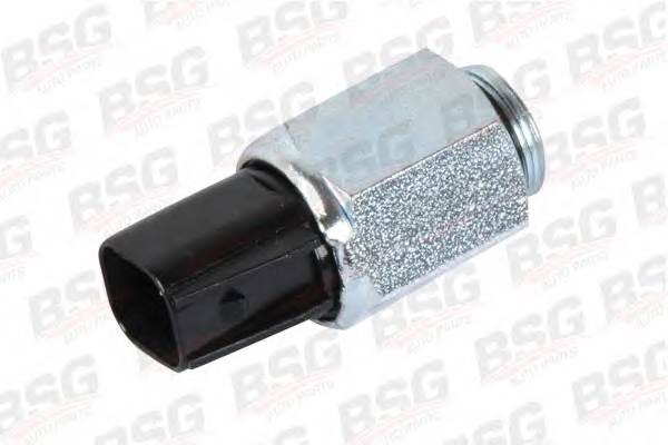 Выключатель FORD Focus 2 фонаря заднего хода BSG BSG30840010 BSG