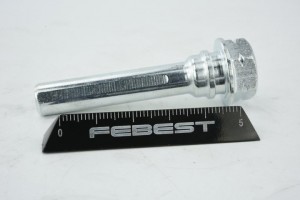 Втулка направляющая тормозного суппорта NISSAN PATHFINDER R51M 2005.01-2014.11 0 0474-KB4F FEBEST
