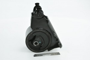 Опора двигателя NM-073 NM-073 FEBEST