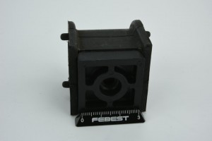 втулка стабилизатора переднего центральная!\ Toyota Picnic CXM10/SXM10 96-01 TSB-755P FEBEST