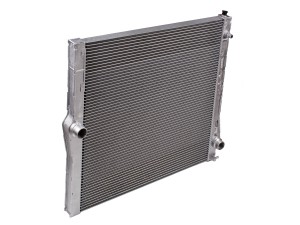 радиатор системы охлаждения!\ BMW E70 3.0/4.8i 07> M4983172 MARSHALL