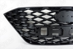 Решетка радиатора Hyundai Solaris 2 2020-нв, глянцевая OEM3161 OEMPARTS