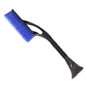 Щетка со скребком 59см черно-синяя AVS 43451 AVS