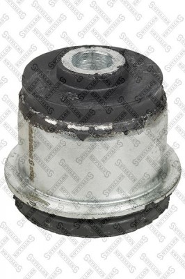 сайлентблок подрамника зад.!\ VW Passat 81-88, Audi 80 <96 71-11229-SX STELLOX