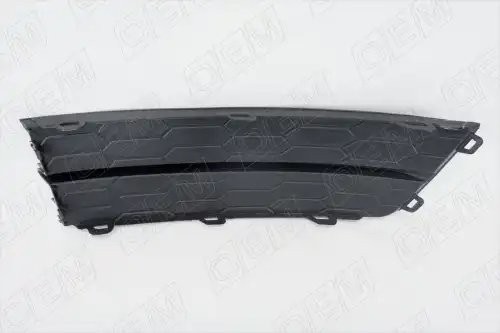 Заглушка противотуманной фары правая Skoda Rapid  2012-2017 OEM1479R OEMPARTS