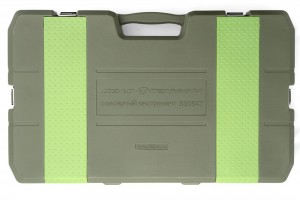 Набор инструмента 147 пр 1/4",3/8",1/2"  6-гр /ДЕЛО ТЕХНИКИ/ 620847 DELO TEHNICI